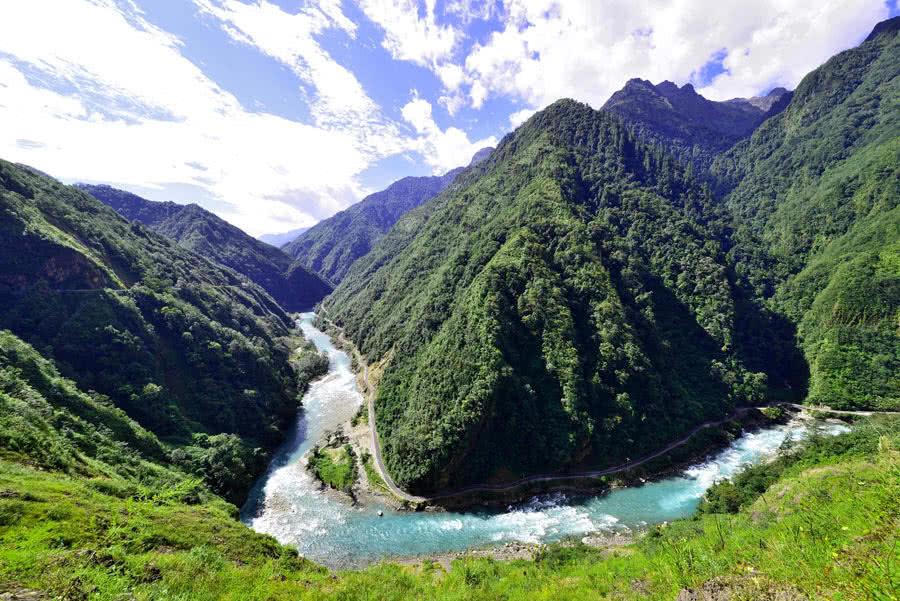 海南：去年全省本外币各项贷款余额11916亿元